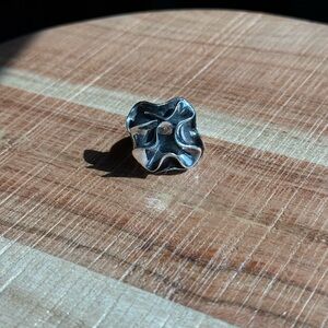 Silpada Sterling Silver Modernist Flower Ring | Sculptural Folded Petal | Size 7